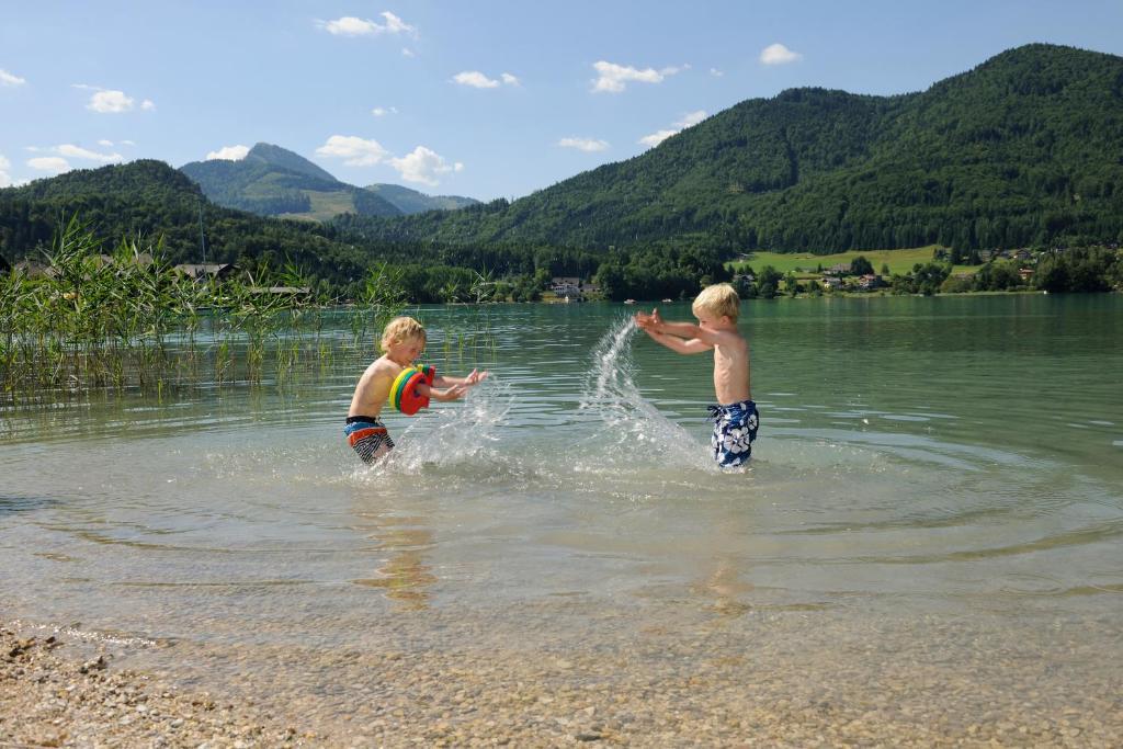 Fruehstueckspension Huber Fuschl am See Esterno foto